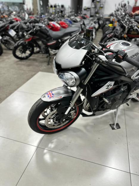 TRIUMPH Street Triple 765 RS, Foto 7