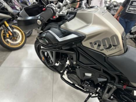 TRIUMPH Tiger 1200 DESERT EDITION, Foto 3
