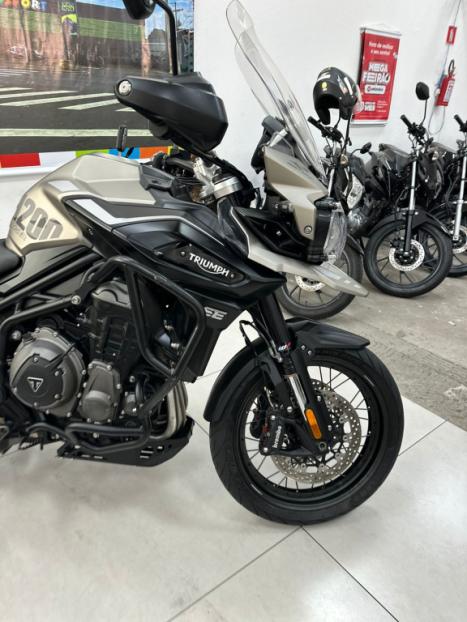 TRIUMPH Tiger 1200 DESERT EDITION, Foto 6