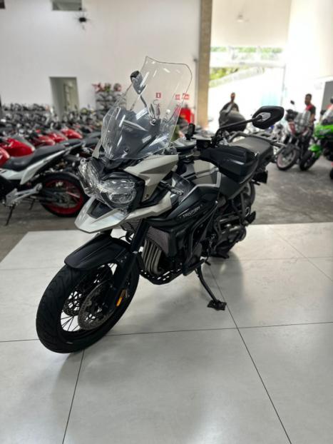 TRIUMPH Tiger 1200 DESERT EDITION, Foto 7