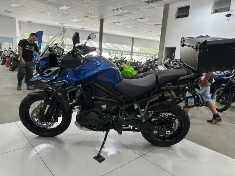 TRIUMPH Tiger 1200 XCX, Foto 3