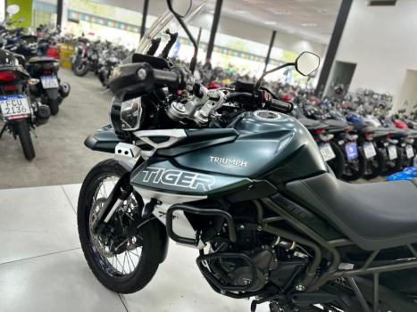 TRIUMPH Tiger 800 XCA, Foto 2