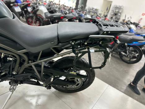 TRIUMPH Tiger 800 XCA, Foto 3