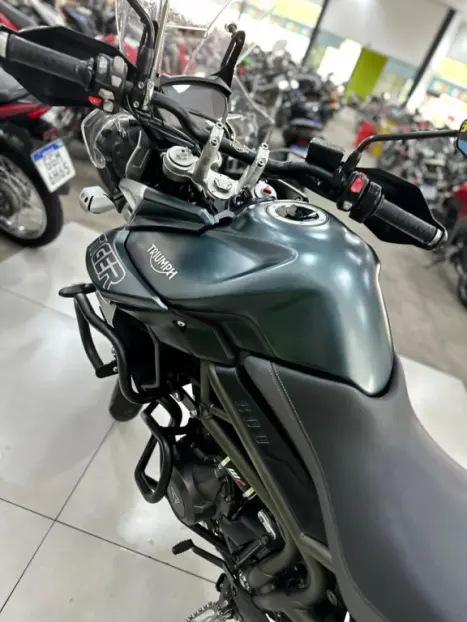 TRIUMPH Tiger 800 XCA, Foto 7