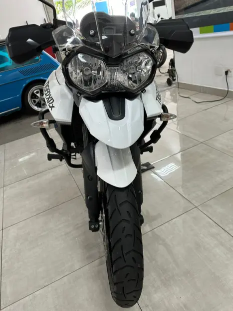 TRIUMPH Tiger 800 XRX, Foto 8