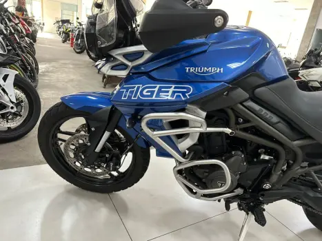 TRIUMPH Tiger 800 XRX, Foto 4