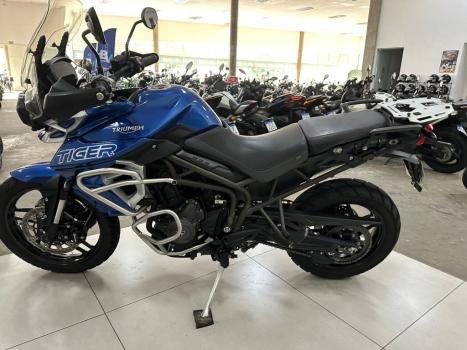 TRIUMPH Tiger 800 XRX, Foto 6