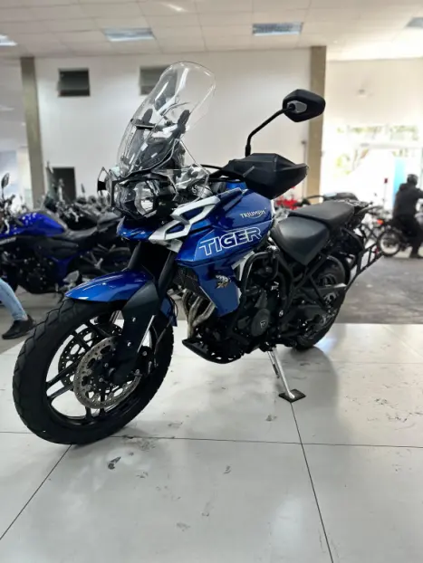 TRIUMPH Tiger 800 XRX, Foto 6