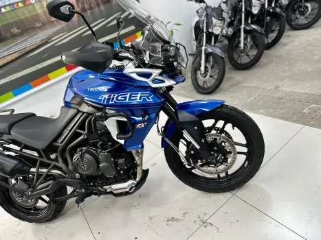 TRIUMPH Tiger 800 XRX, Foto 9