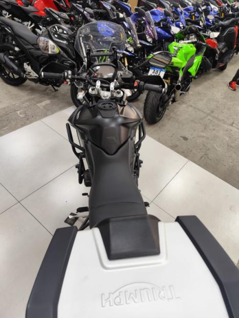 TRIUMPH Tiger 800 XRT, Foto 11
