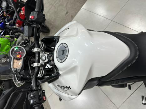 TRIUMPH Tiger 800 XR, Foto 11