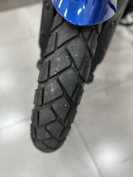 TRIUMPH Tiger 800 XRX, Foto 2