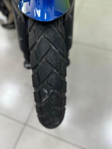 TRIUMPH Tiger 800 XRX, Foto 3