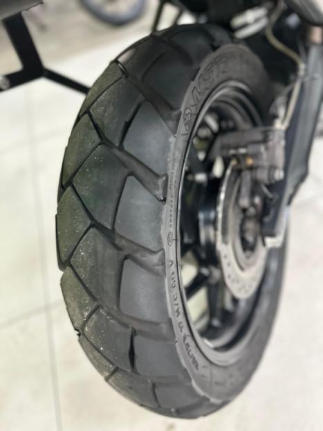 TRIUMPH Tiger 800 XRX, Foto 8