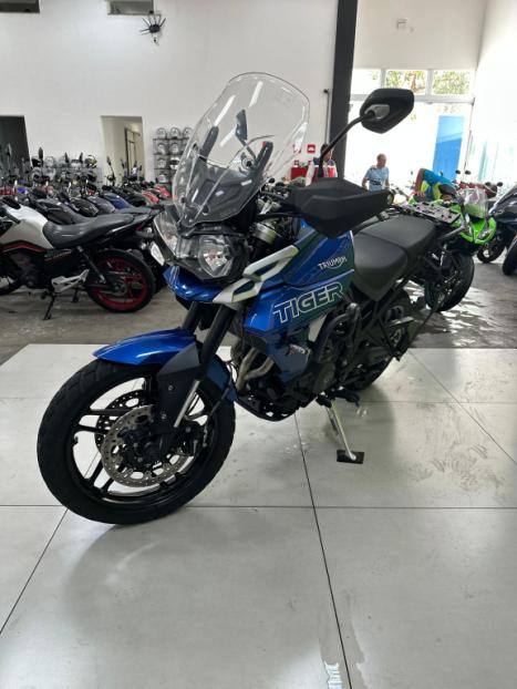 TRIUMPH Tiger 800 XRX, Foto 12