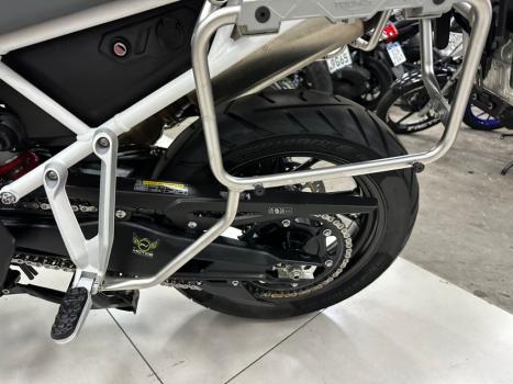TRIUMPH Tiger 900 GT , Foto 4