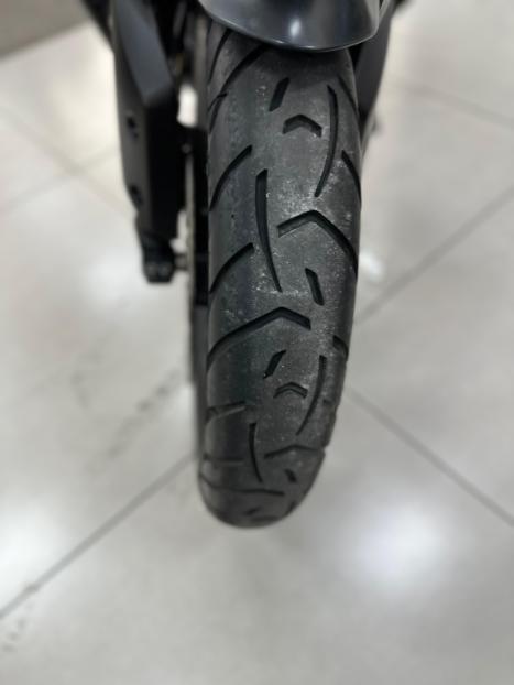 TRIUMPH Tiger 900 GT , Foto 2