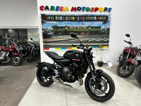 TRIUMPH Trident 660 , Foto 1