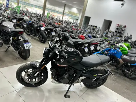 TRIUMPH Trident 660 , Foto 11