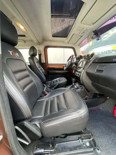 TROLLER TX 4 3.2 20V TGV 4x4 TURBO INTERCOOLER AUTOMTICO, Foto 20