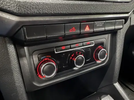 VOLKSWAGEN Amarok 2.0 16V 4X4 CABINE DUPLA COMFORTLINE TURBO INTERCOOLER AUTOMTICO, Foto 11