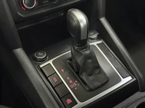 VOLKSWAGEN Amarok 2.0 16V 4X4 CABINE DUPLA COMFORTLINE TURBO INTERCOOLER AUTOMTICO, Foto 12