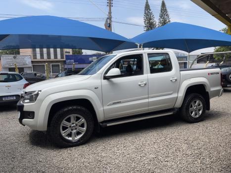 VOLKSWAGEN Amarok 2.0 16V 4X4 CABINE DUPLA TRENDLINE TURBO INTERCOOLER AUTOMTICO, Foto 2