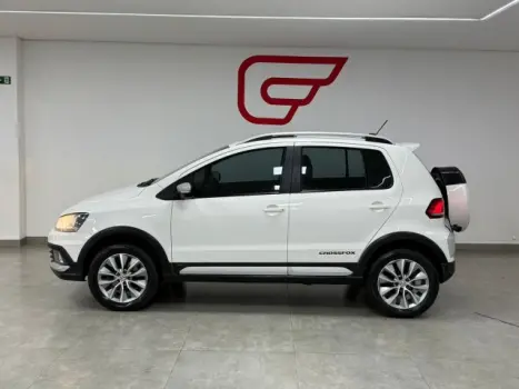 VOLKSWAGEN Crossfox 1.6 4P FLEX I-MOTION AUTOMATIZADO, Foto 4