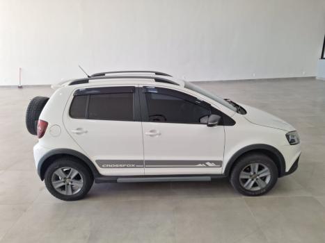 VOLKSWAGEN Crossfox 1.6 4P FLEX, Foto 3