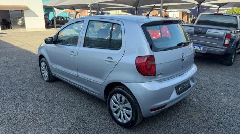 VOLKSWAGEN Fox 1.6 4P, Foto 4