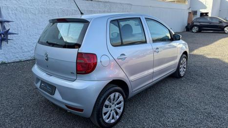 VOLKSWAGEN Fox 1.6 4P, Foto 6