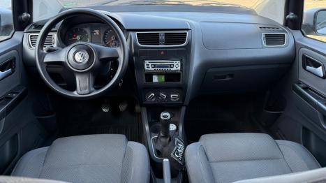 VOLKSWAGEN Fox 1.6 4P, Foto 8