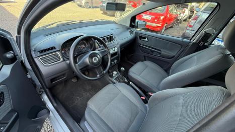 VOLKSWAGEN Fox 1.6 4P, Foto 10