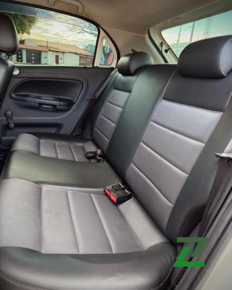 VOLKSWAGEN Gol 1.0 4P G5 25 ANOS FLEX, Foto 11