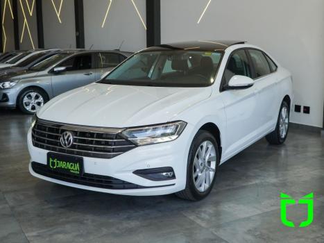 VOLKSWAGEN Jetta 1.4 4P 250 TSI TURBO CONFORTLINE AUTOMTICO, Foto 3