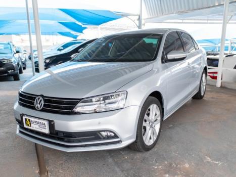 VOLKSWAGEN Jetta 2.0 4P TSI HIGHLINE 211 CV AUTOMTICO, Foto 2