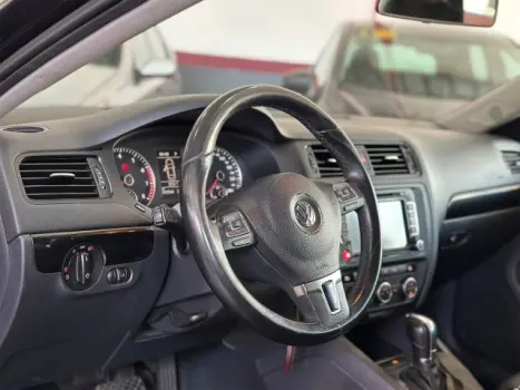 VOLKSWAGEN Jetta 2.0 4P FLEX CONFORTLINE TIPTRONIC AUTOMTICO, Foto 6
