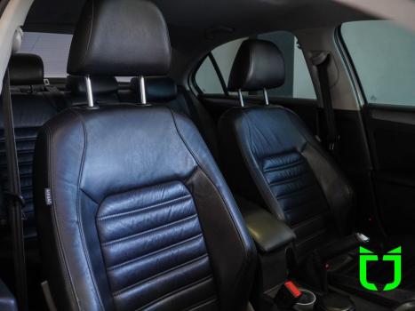 VOLKSWAGEN Jetta 2.0 4P TSI HIGHLINE 200 CV AUTOMTICO, Foto 19