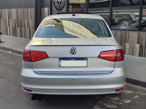 VOLKSWAGEN Jetta 2.0 4P TSI HIGHLINE 200 CV AUTOMTICO, Foto 3