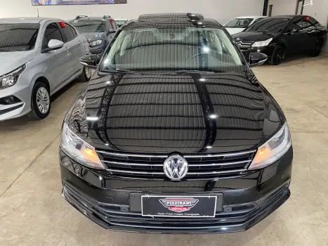 VOLKSWAGEN Jetta 2.0 4P CONFORTLINE FLEX, Foto 2
