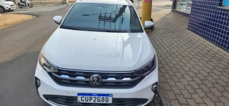 VOLKSWAGEN Nivus 1.0 4P FLEX 200 TSI HIGHLINE TURBO AUTOMTICO, Foto 1