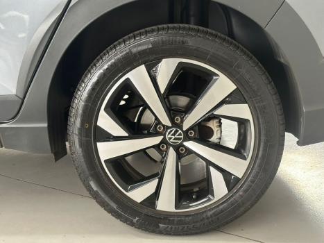 VOLKSWAGEN Nivus 1.0 4P FLEX 200 TSI HIGHLINE TURBO AUTOMTICO, Foto 13