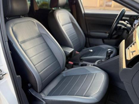 VOLKSWAGEN Nivus 1.0 4P FLEX 200 TSI HIGHLINE TURBO AUTOMTICO, Foto 6