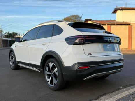 VOLKSWAGEN Nivus 1.0 4P FLEX 200 TSI HIGHLINE TURBO AUTOMTICO, Foto 16