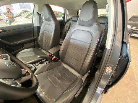 VOLKSWAGEN Polo Hatch 1.0 4P 170 TSI HIGHLINE AUTOMTICO, Foto 16