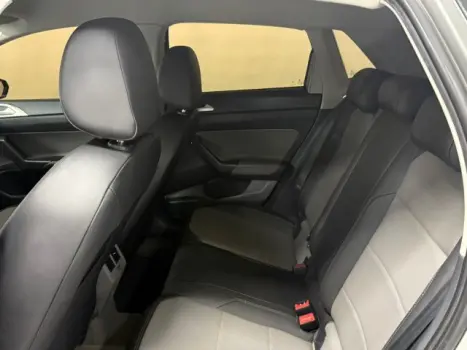 VOLKSWAGEN Polo Hatch 1.0 12V 4P 200 TSI HIGHLINE AUTOMTICO, Foto 13
