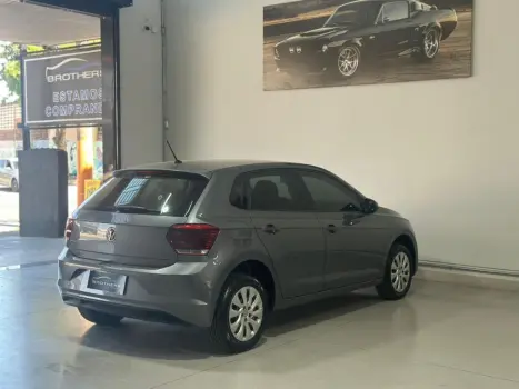 VOLKSWAGEN Polo Hatch 1.0 16V 4P, Foto 5