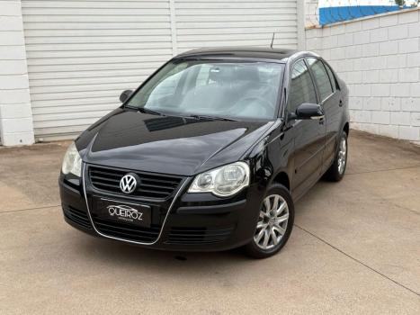 VOLKSWAGEN Polo Sedan 1.6 4P COMFORTLINE FLEX, Foto 3