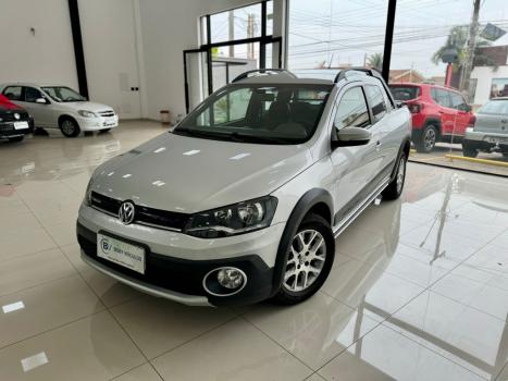 VOLKSWAGEN Saveiro 1.6 G6 CABINE DUPLA CROSS FLEX, Foto 3