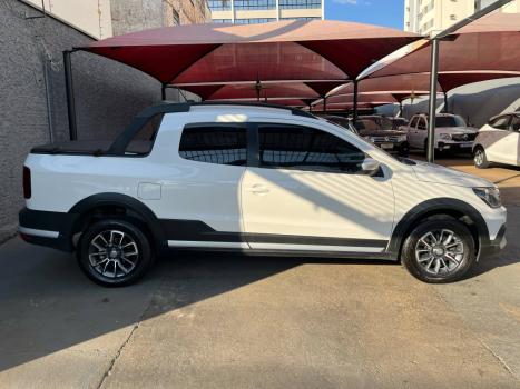 VOLKSWAGEN Saveiro 1.6 G7 CABINE DUPLA CROSS FLEX, Foto 5